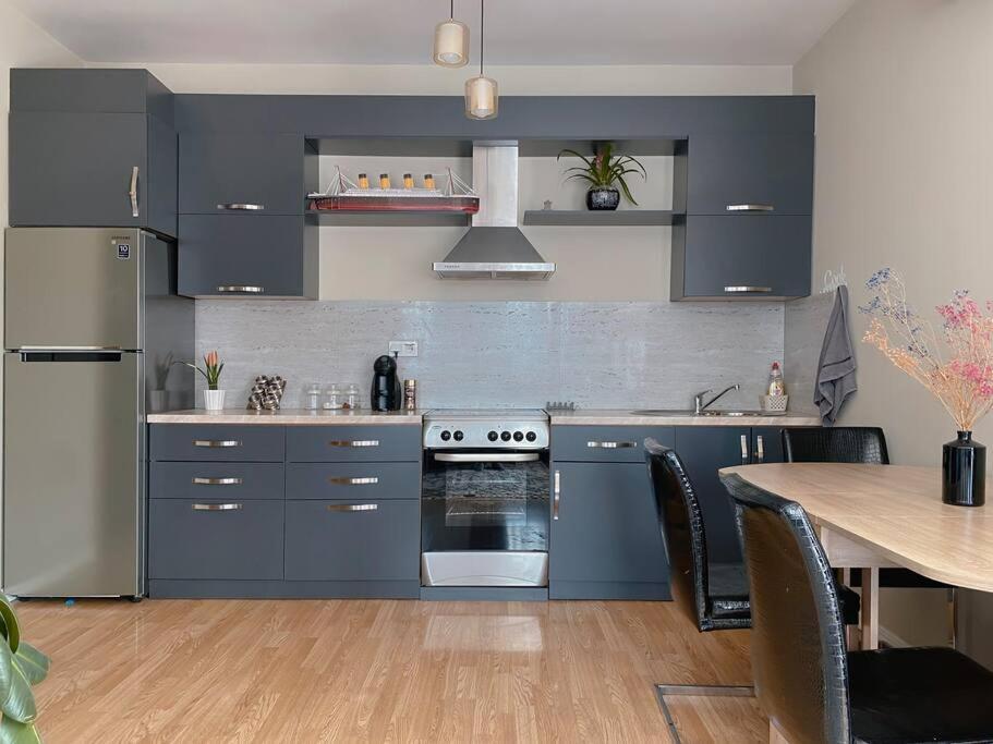 Siera'S Penthouse Lejlighed Pristina Eksteriør billede