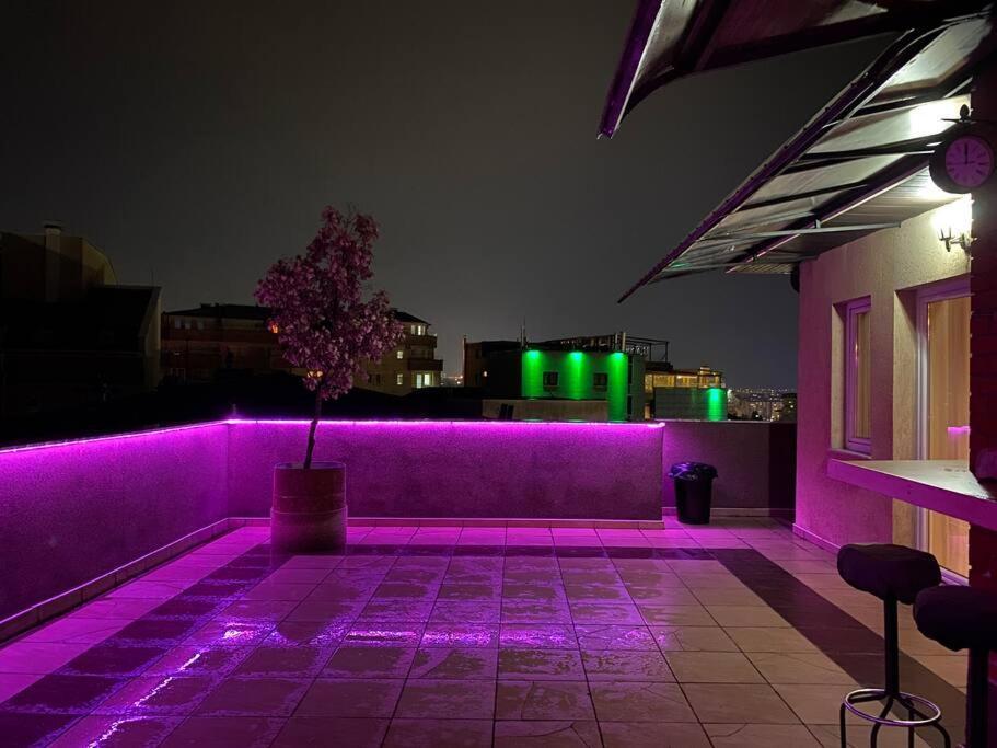 Siera'S Penthouse Lejlighed Pristina Eksteriør billede