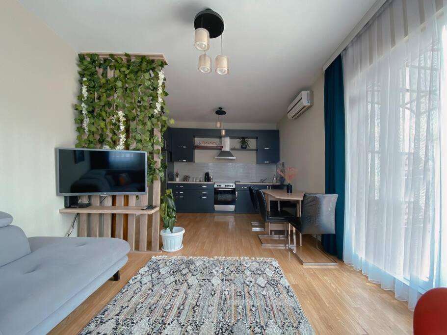 Siera'S Penthouse Lejlighed Pristina Eksteriør billede