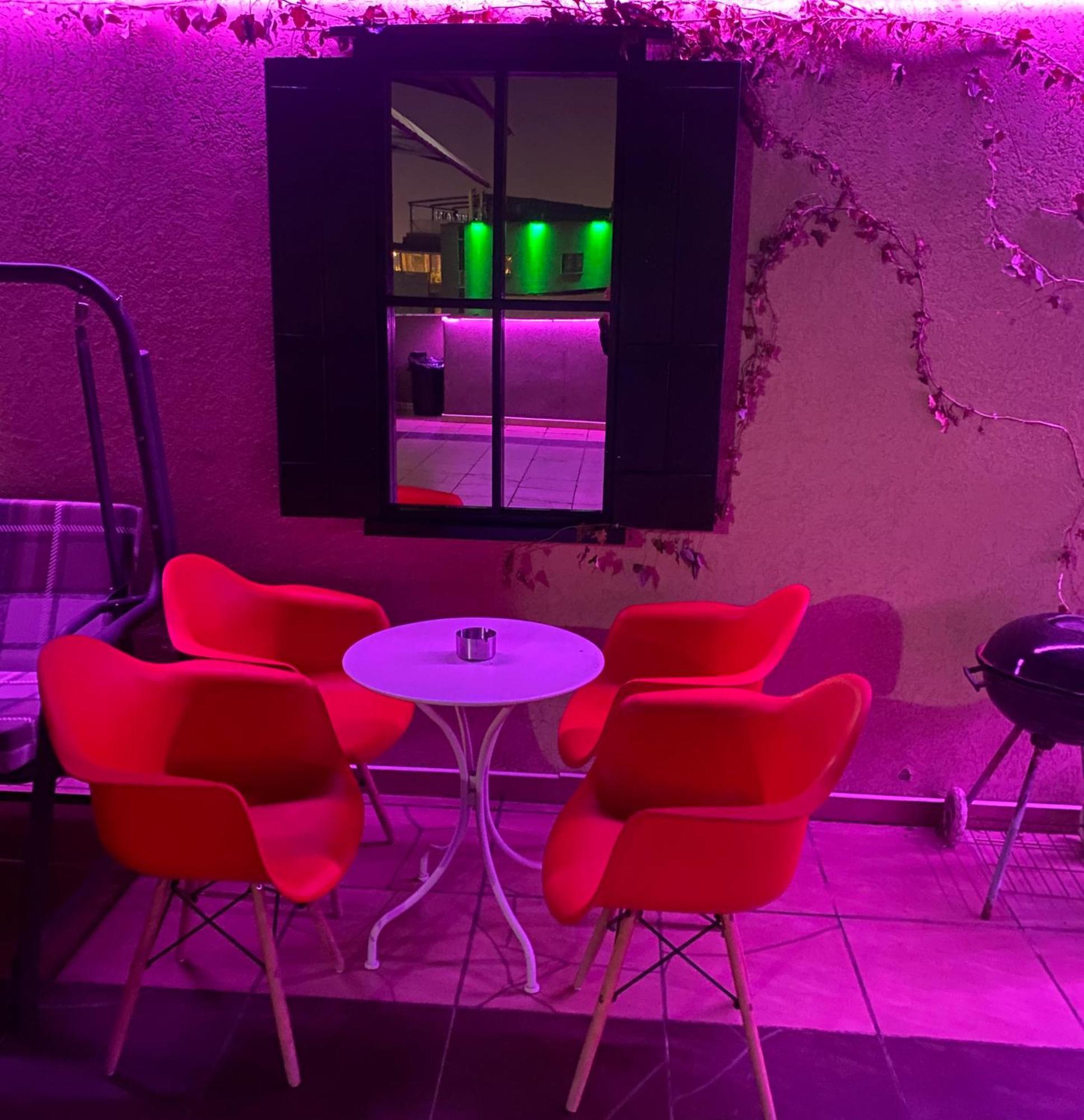 Siera'S Penthouse Lejlighed Pristina Eksteriør billede